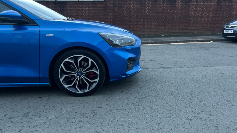 Ford Focus 2.0 EcoBlue ST-Line X 5dr Auto Diesel Estate